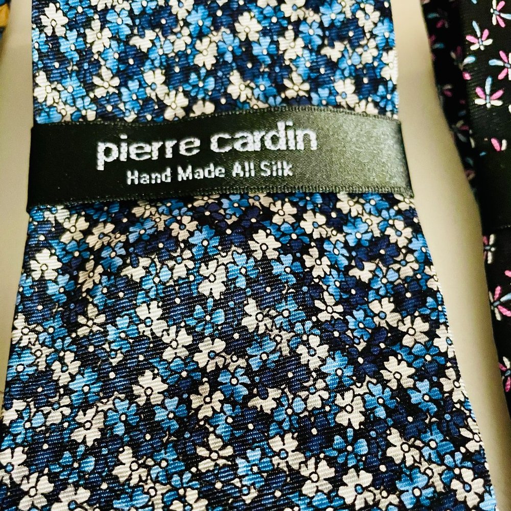 NEW Pierre Cardin 100% Silk Tie